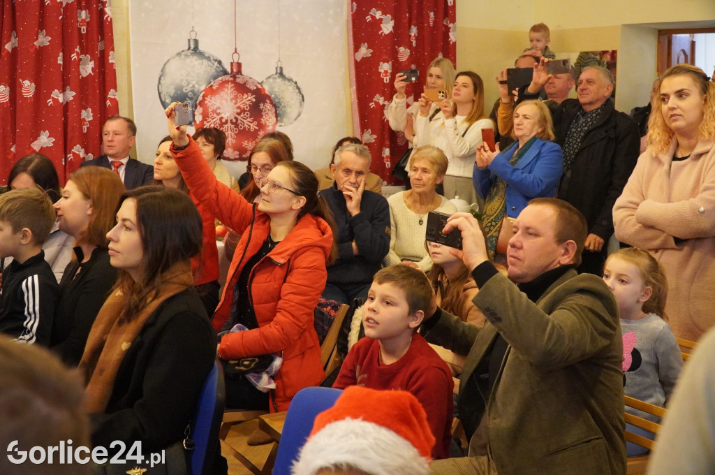 Wigilijne Spotkanie w Ośrodku Kultury Gminy Sękowa
