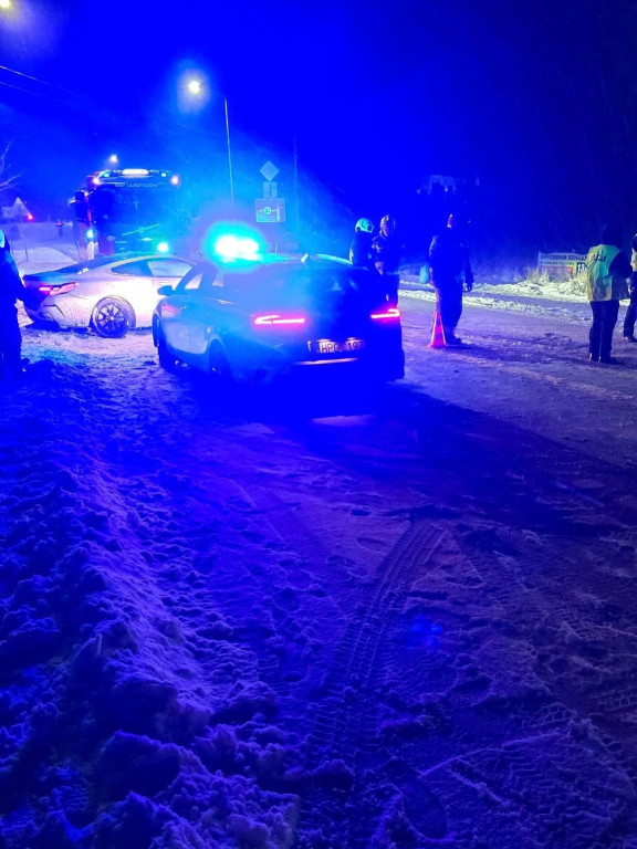 Zdarzenie drogowe w Gładyszowie (23.12)