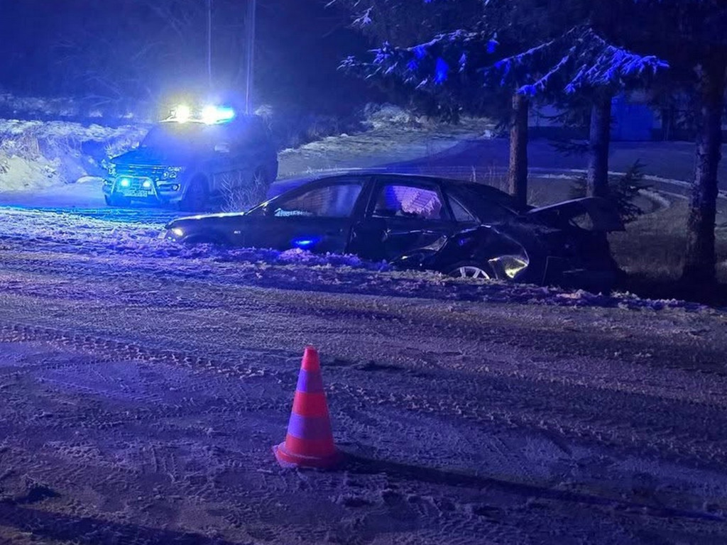 Zdarzenie drogowe w Gładyszowie (23.12)