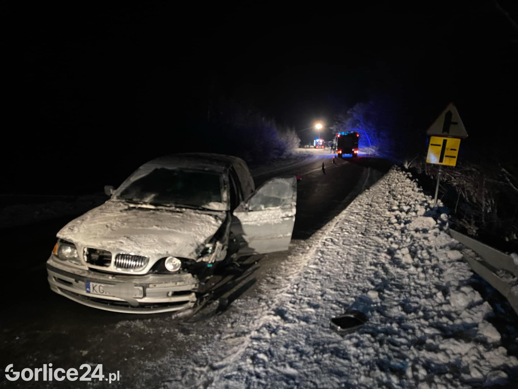 Zderzenie samochodów. Klimkówce (25.12.)