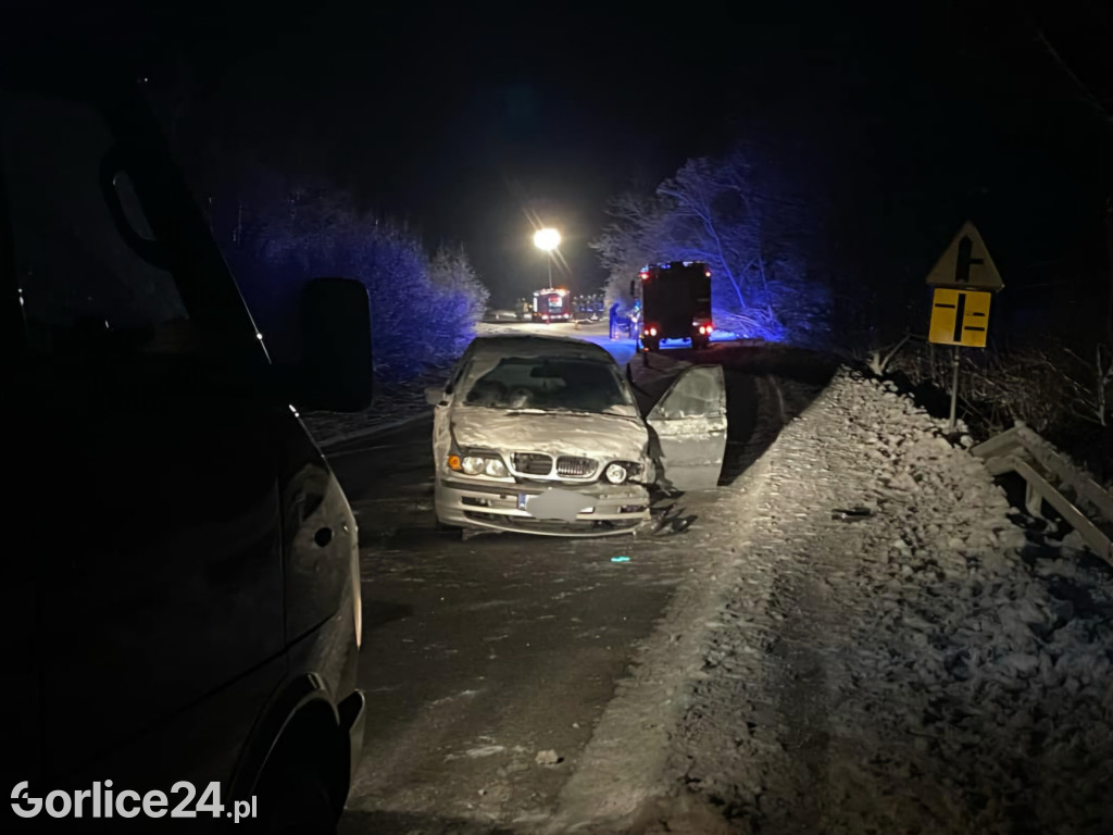 Zderzenie samochodów. Klimkówce (25.12.)