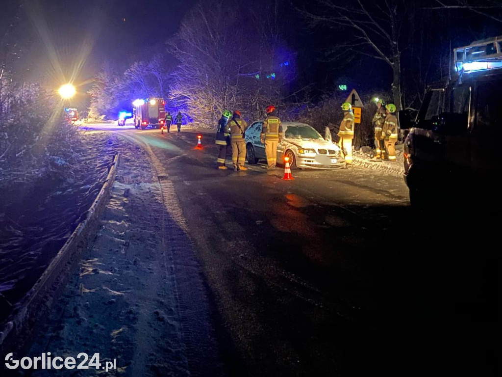 Zderzenie samochodów. Klimkówce (25.12.)