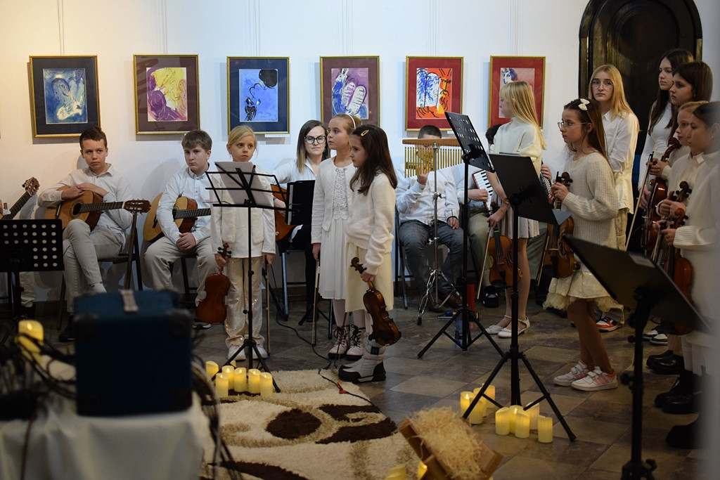 Koncert kolęd i nowa wystawa w Dworze Karwacjanów