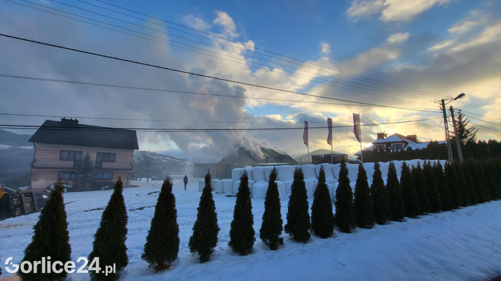 Ropa. Pożar hali produkcyjnej (23.01)