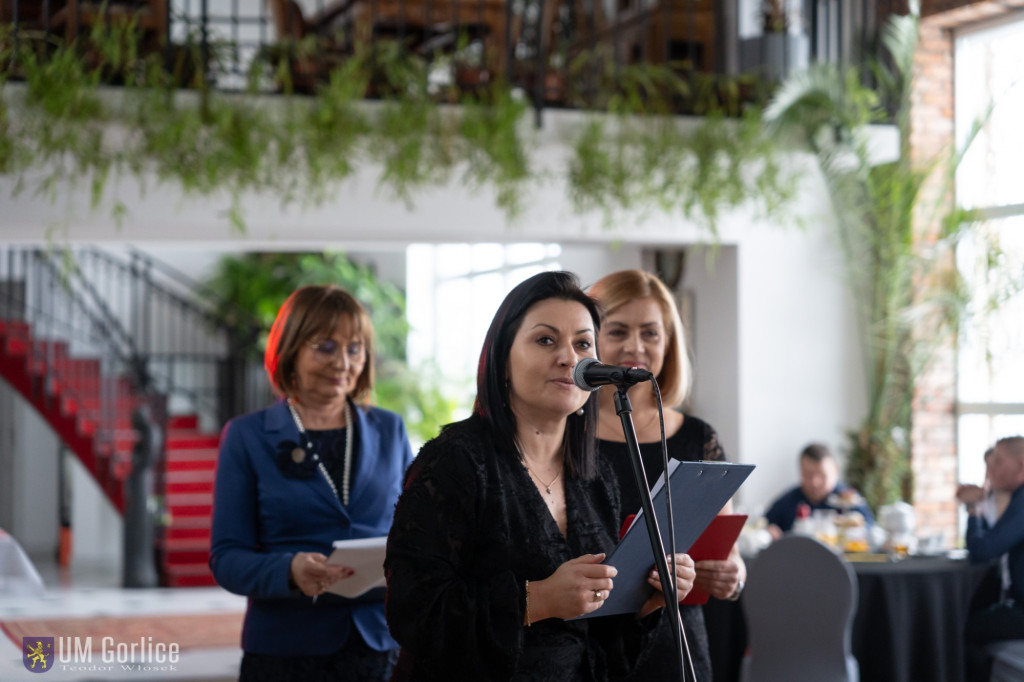 Noworoczny bal integracyjny Środowiskowego Domu Samopomocy