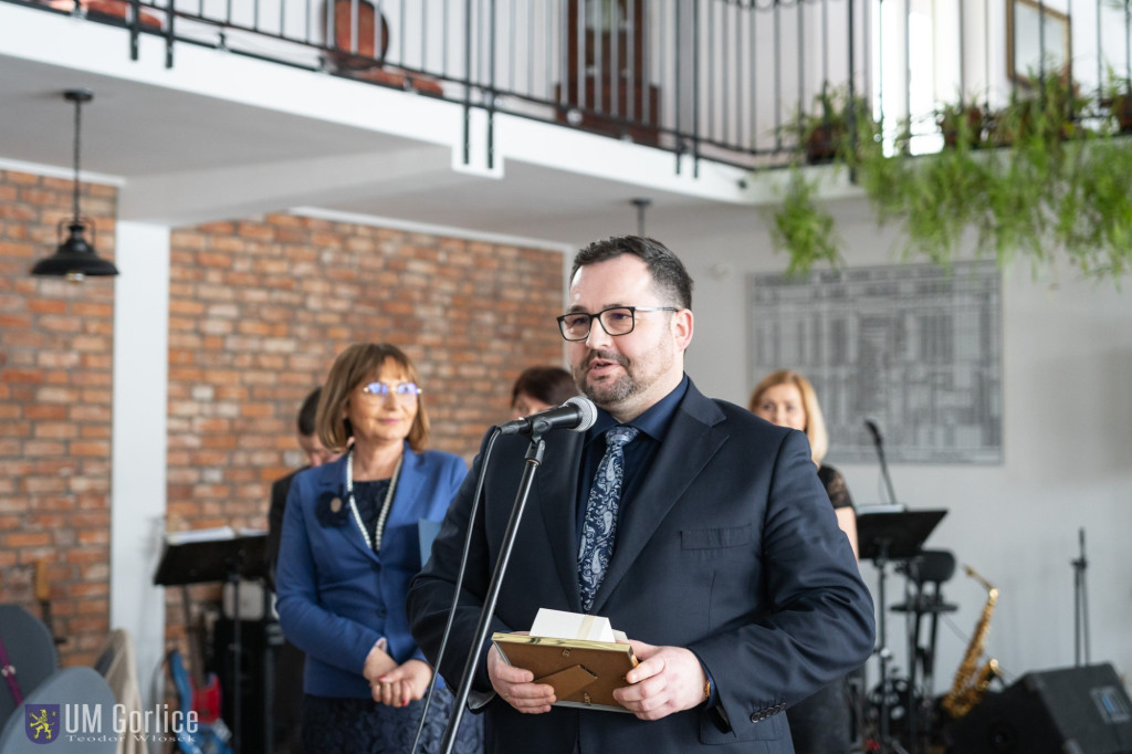 Noworoczny bal integracyjny Środowiskowego Domu Samopomocy