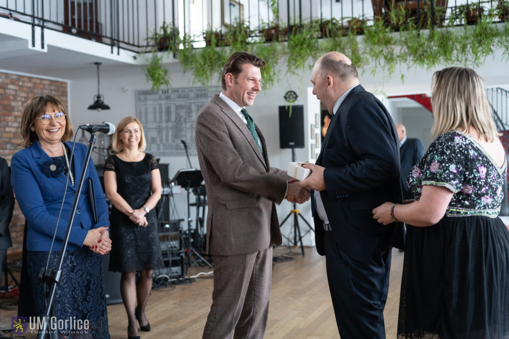 Noworoczny bal integracyjny Środowiskowego Domu Samopomocy