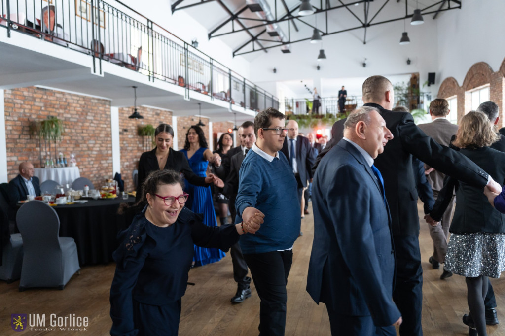Noworoczny bal integracyjny Środowiskowego Domu Samopomocy