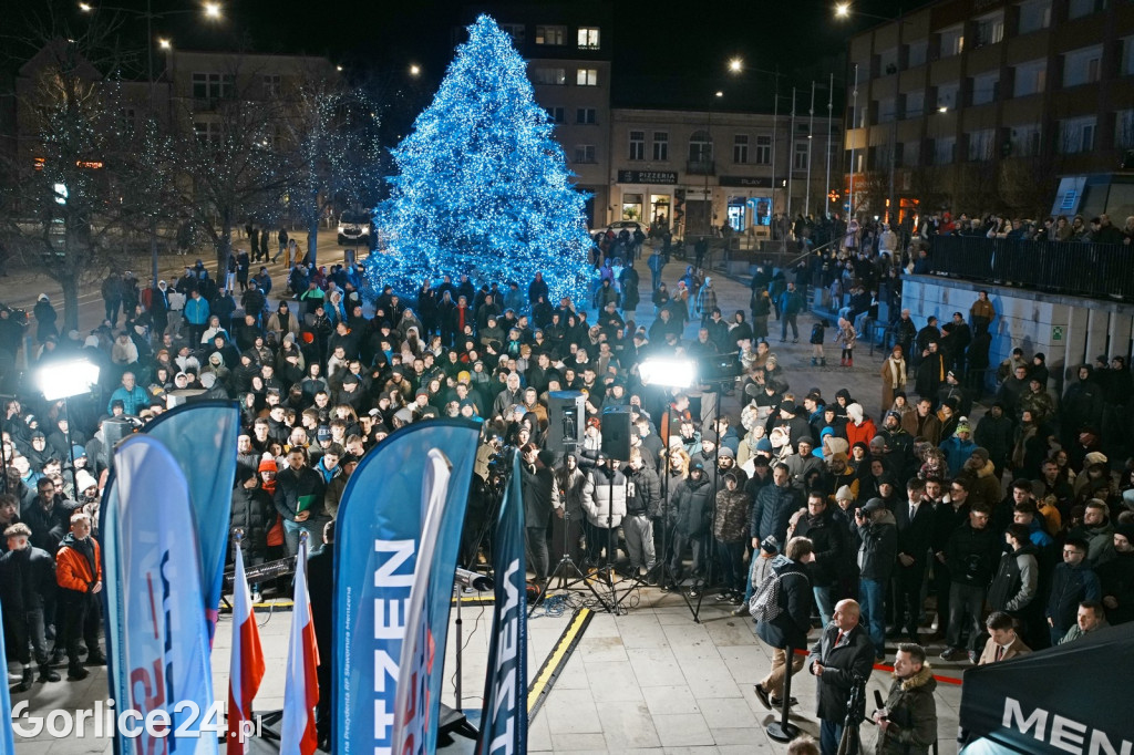 Mentzen w Gorlicach. Tłumy na Rynku (26.01.)