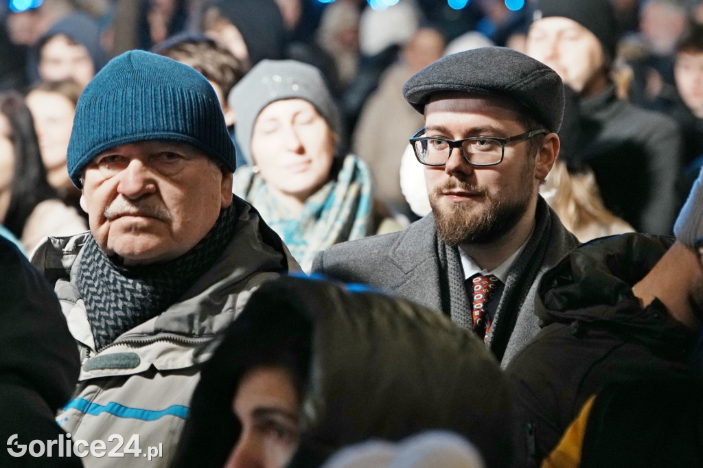 Mentzen w Gorlicach. Tłumy na Rynku (26.01.)