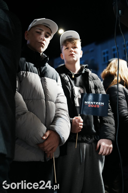 Mentzen w Gorlicach. Tłumy na Rynku (26.01.)