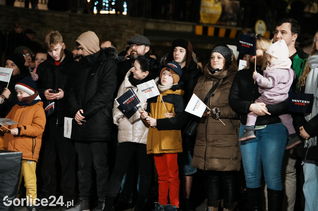 Mentzen w Gorlicach. Tłumy na Rynku (26.01.)