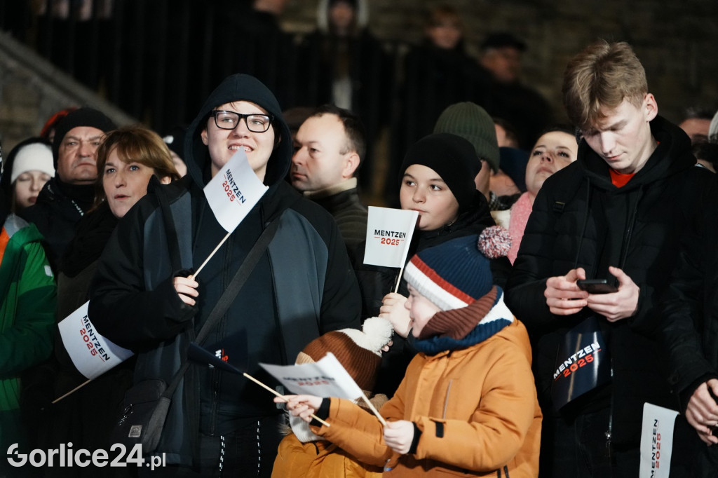 Mentzen w Gorlicach. Tłumy na Rynku (26.01.)