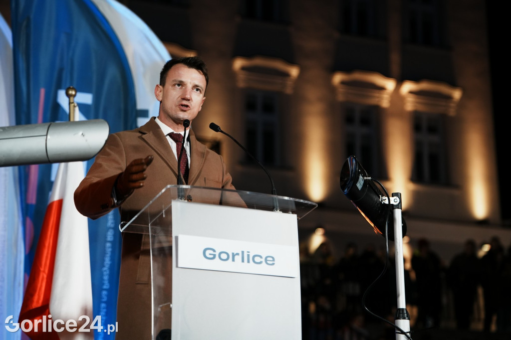 Mentzen w Gorlicach. Tłumy na Rynku (26.01.)
