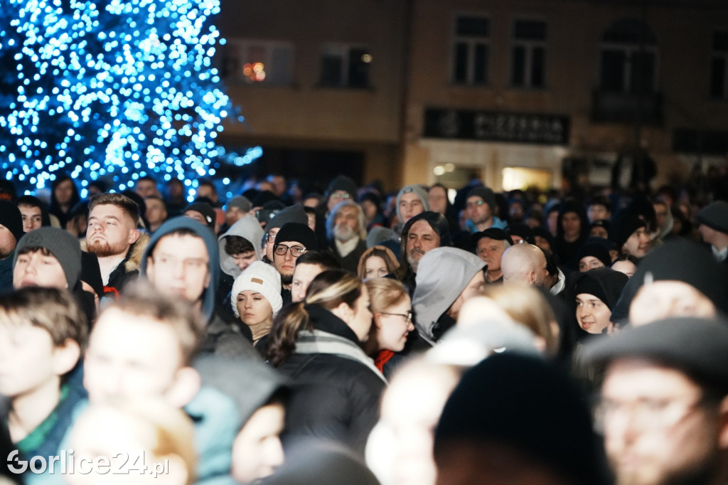 Mentzen w Gorlicach. Tłumy na Rynku (26.01.)