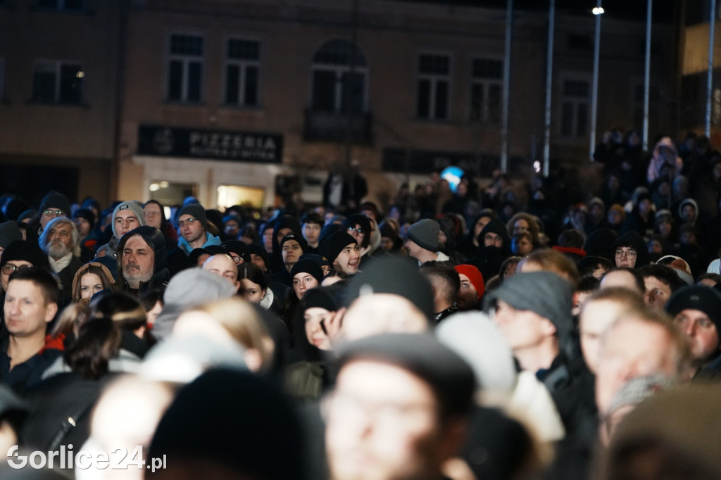 Mentzen w Gorlicach. Tłumy na Rynku (26.01.)
