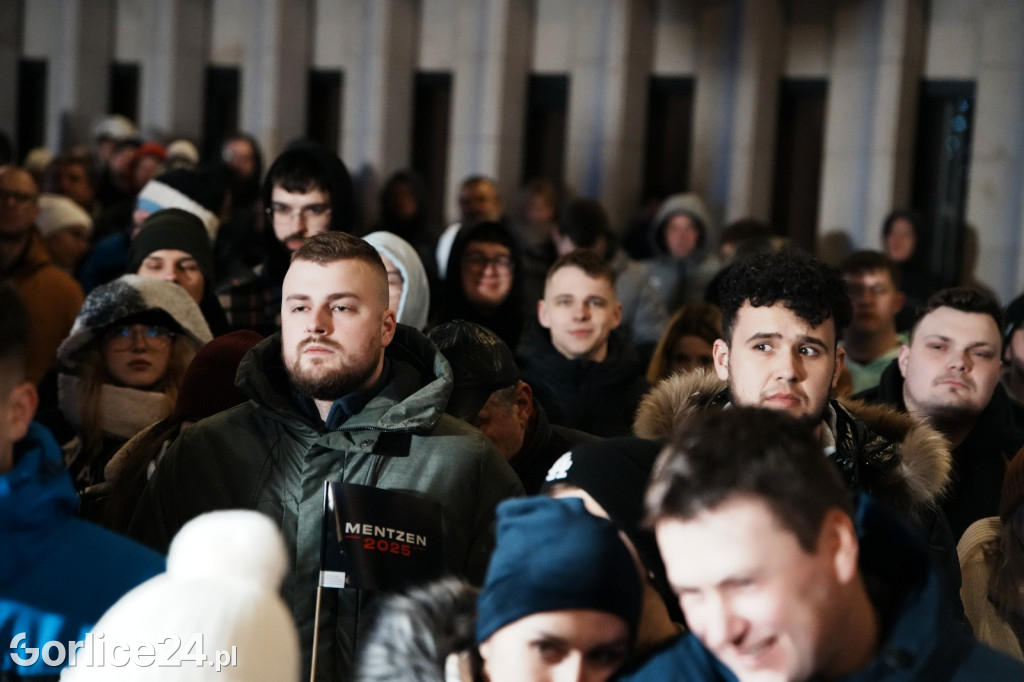 Mentzen w Gorlicach. Tłumy na Rynku (26.01.)