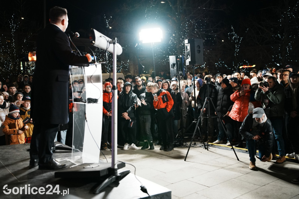 Mentzen w Gorlicach. Tłumy na Rynku (26.01.)