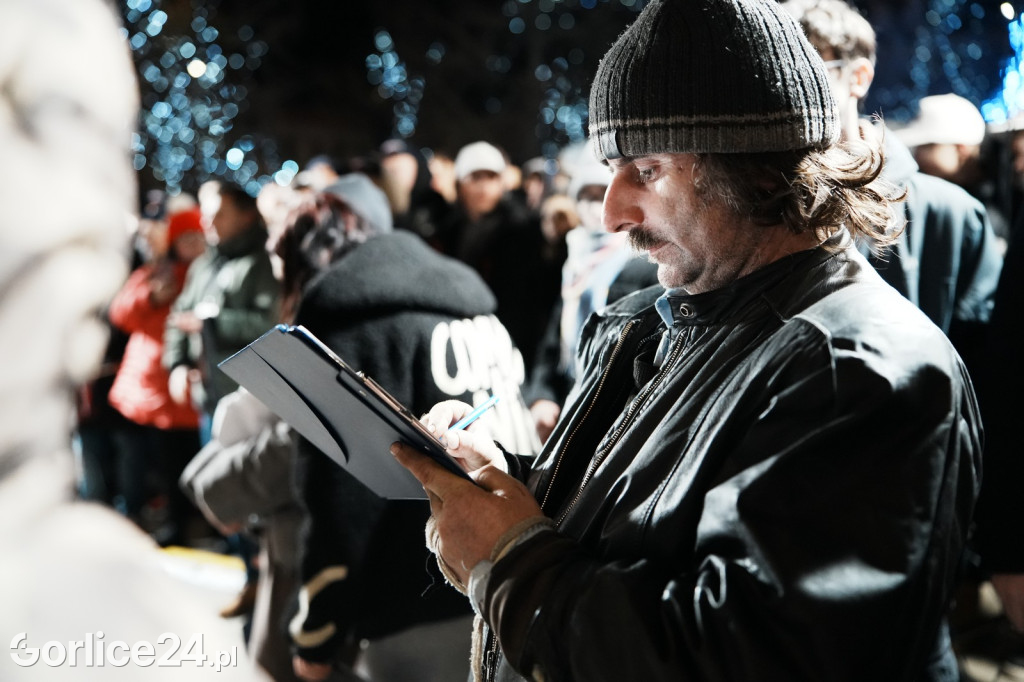 Mentzen w Gorlicach. Tłumy na Rynku (26.01.)