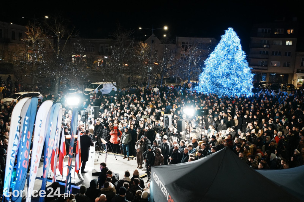 Mentzen w Gorlicach. Tłumy na Rynku (26.01.)