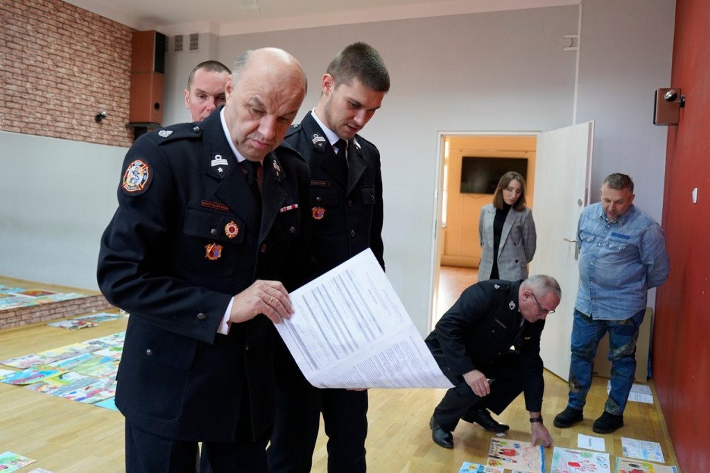 Strażacki konkurs plastyczny 2025