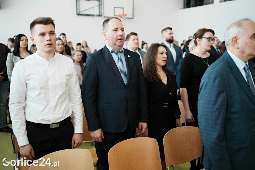 Otwarcie hali sportowej w Ropie (17.02.)