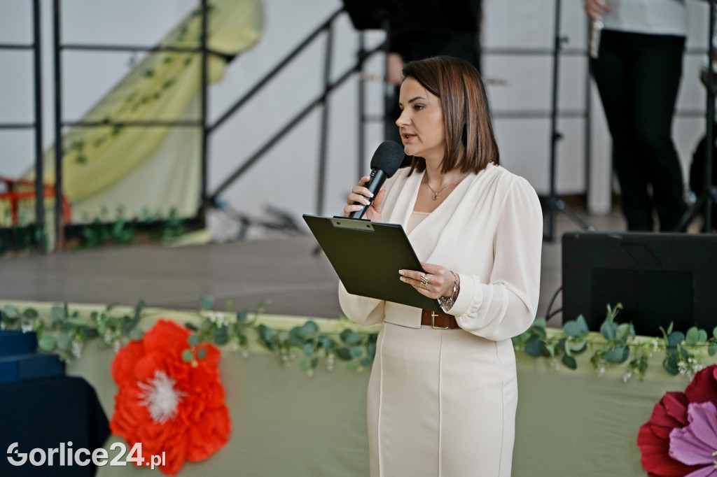 Otwarcie hali sportowej w Ropie (17.02.)