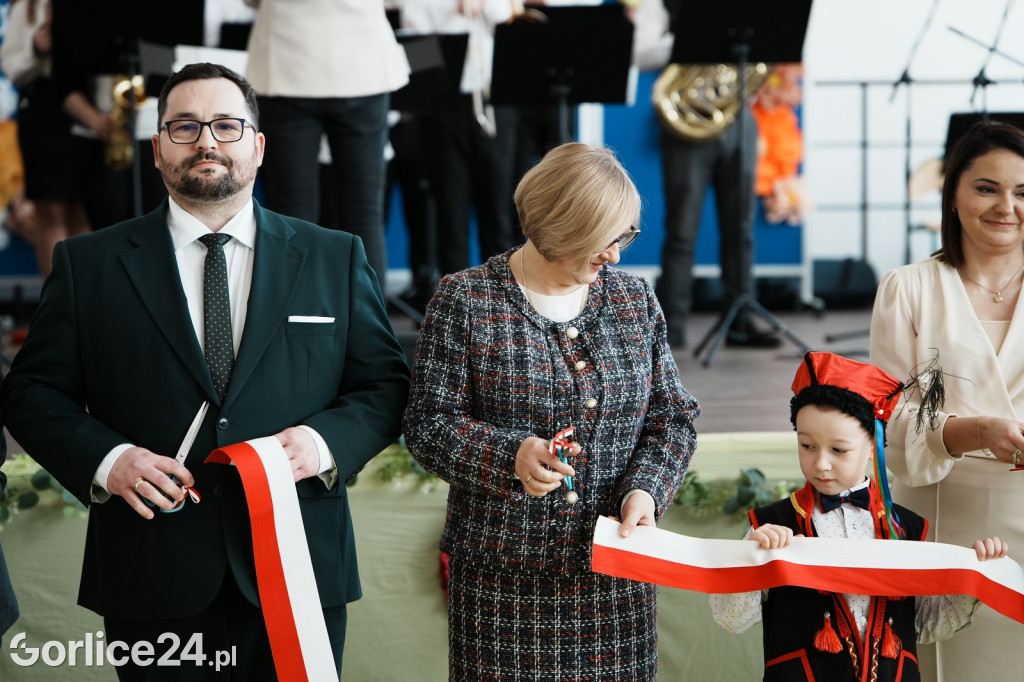 Otwarcie hali sportowej w Ropie (17.02.)