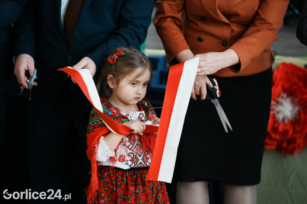 Otwarcie hali sportowej w Ropie (17.02.)