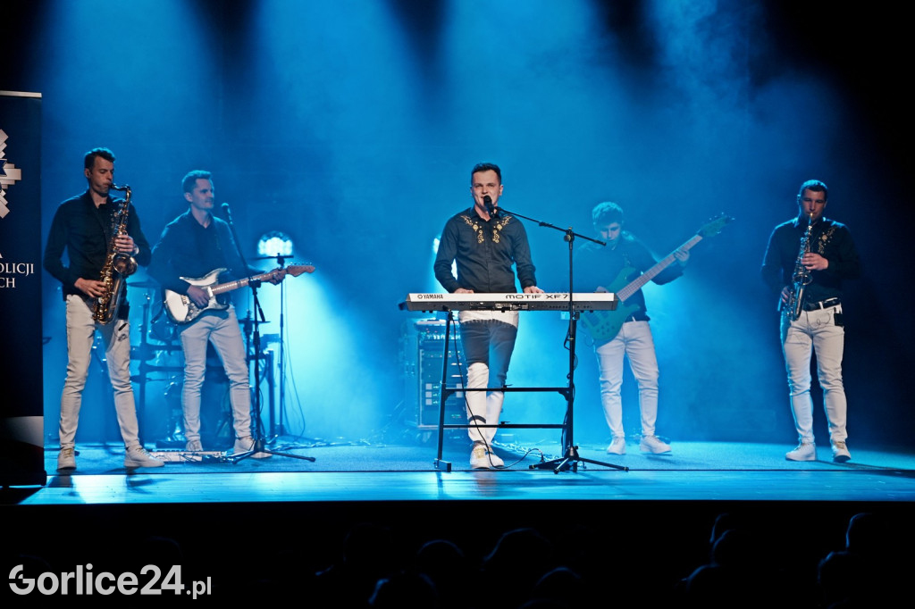Dzień Kobiet - koncert zespołu MAX w GCK