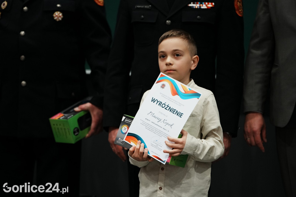 Turniej Wiedzy Pożarniczej i finał konkursu plastycznego