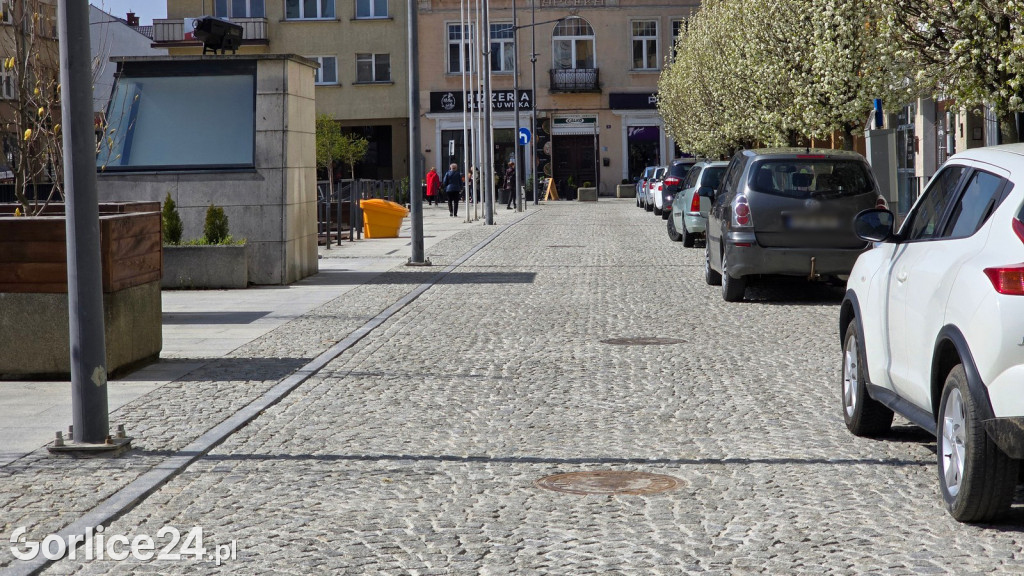Remont uliczek przy Rynku (13.04.)
