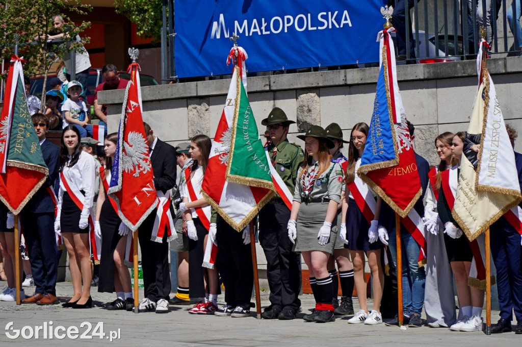Pochód i musztra paradna w wykonaniu KaOSG (02.05)