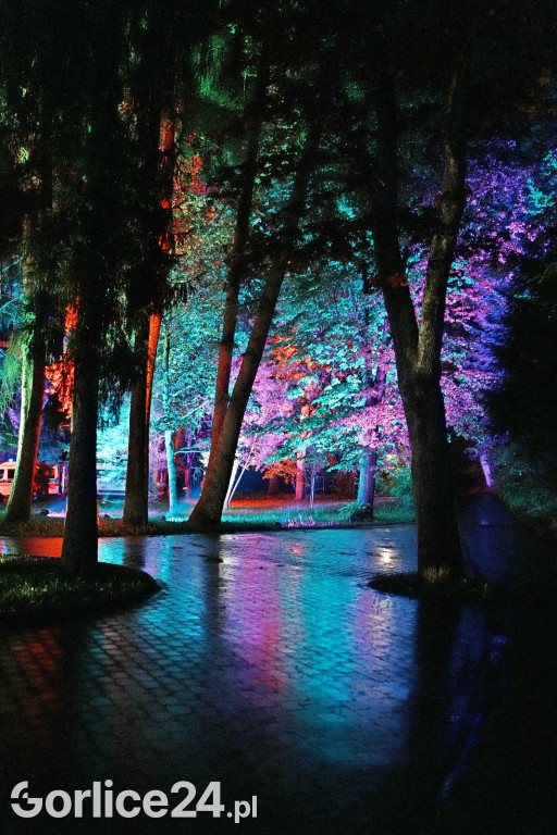 Festiwal Światła - iluminacja w Parku Miejskim (03.05.)