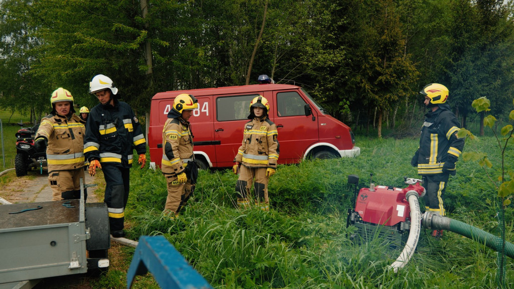 Ćwiczenia strażaków-ochotników w Moszczenicy (10.05.)