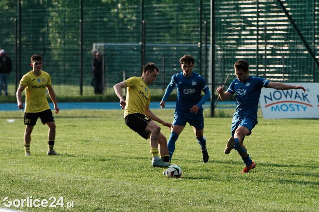 IV Liga: GKS Glinik - MKS Trzebinia (24.05.)