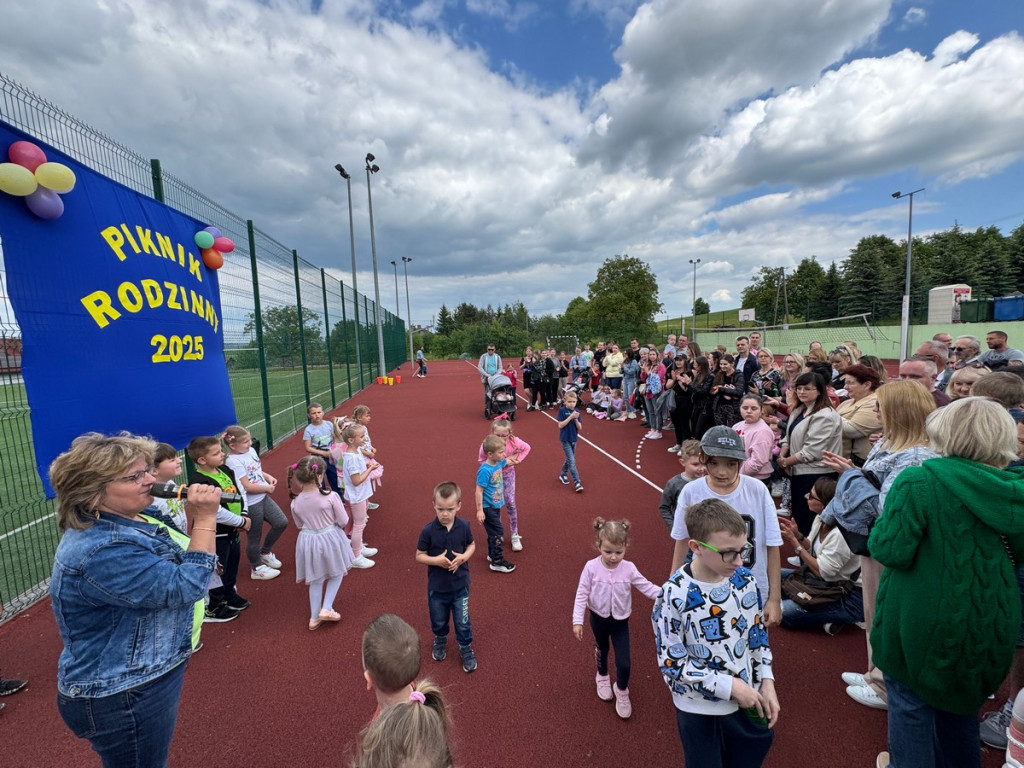  Sportowy Piknik Rodzinny w Woli Łużańskiej (25.05)
