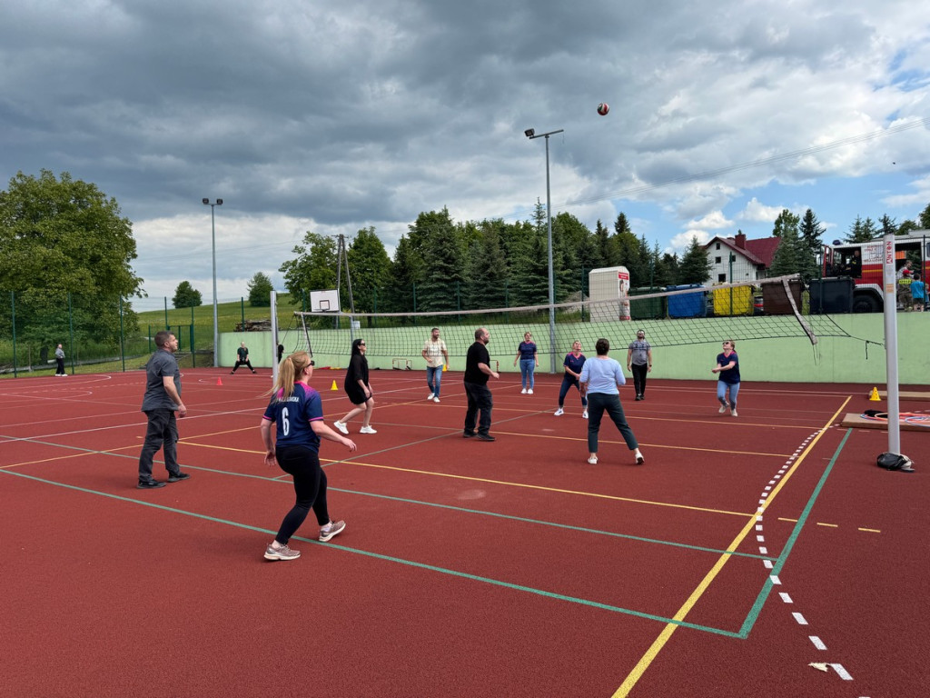  Sportowy Piknik Rodzinny w Woli Łużańskiej (25.05)