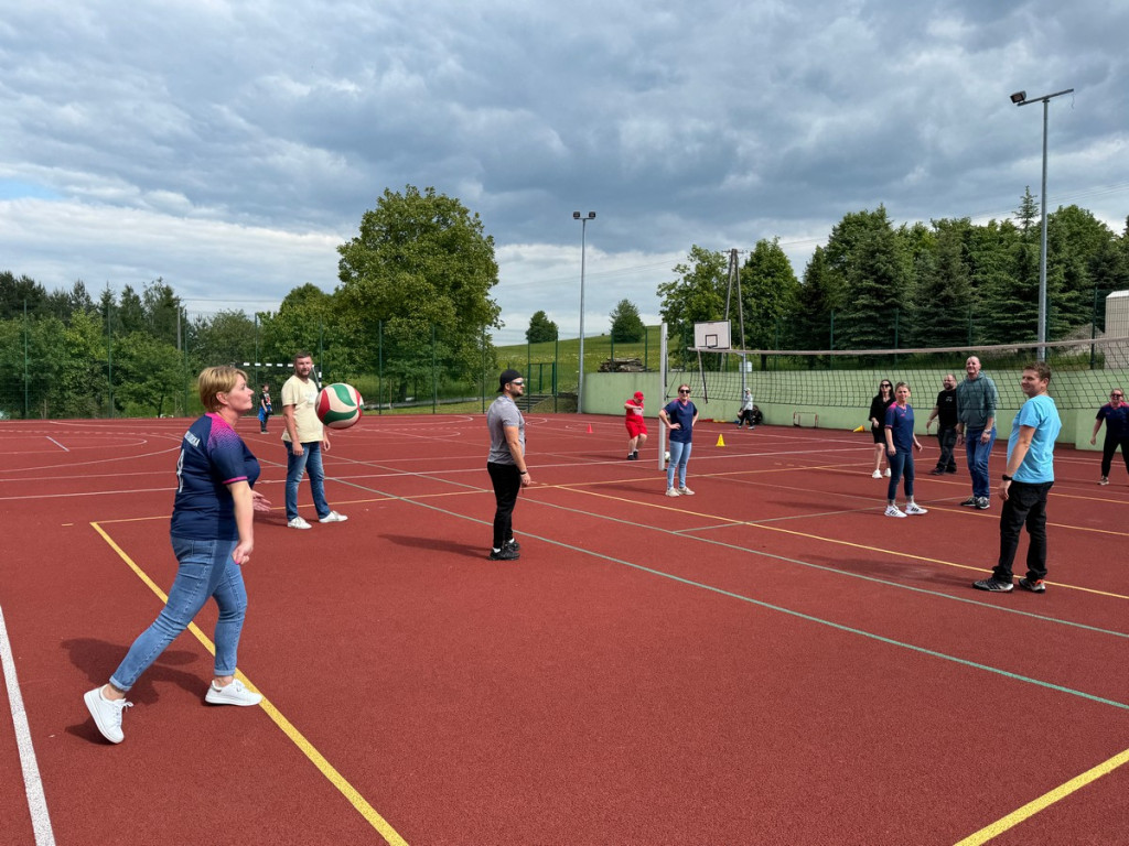  Sportowy Piknik Rodzinny w Woli Łużańskiej (25.05)
