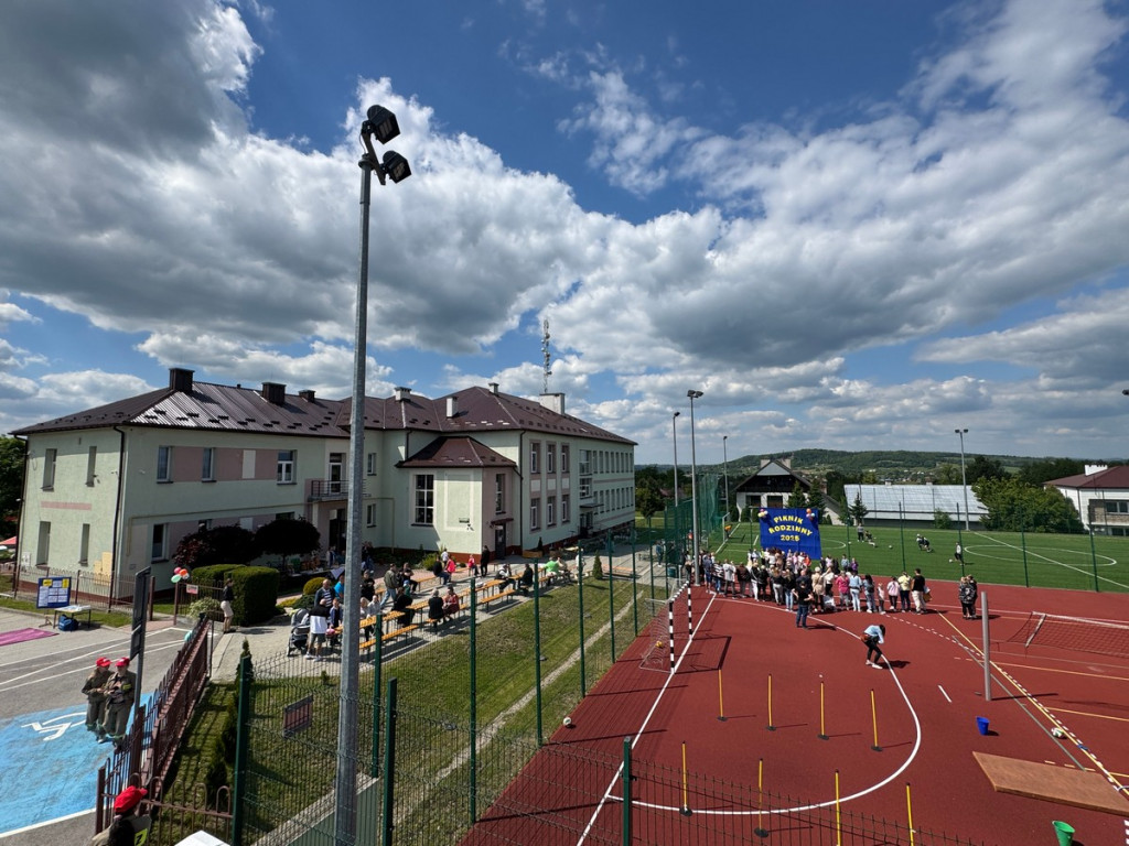  Sportowy Piknik Rodzinny w Woli Łużańskiej (25.05)