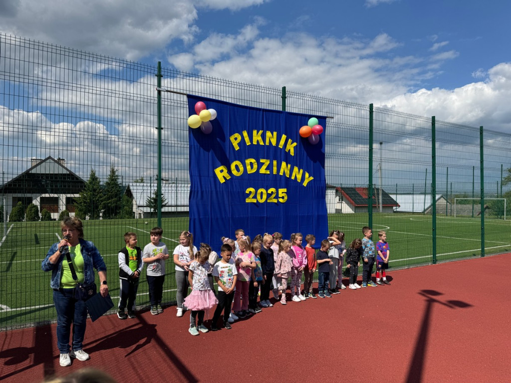 Sportowy Piknik Rodzinny w Woli Łużańskiej (25.05)