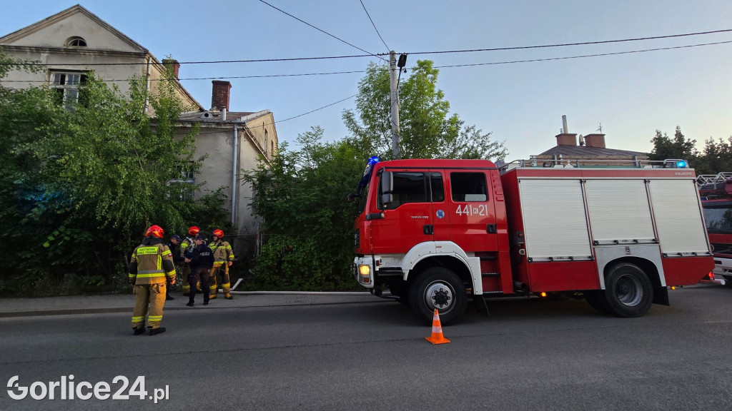 Pożar w pustostanie przy ul. Szpitalnej (27.05.)