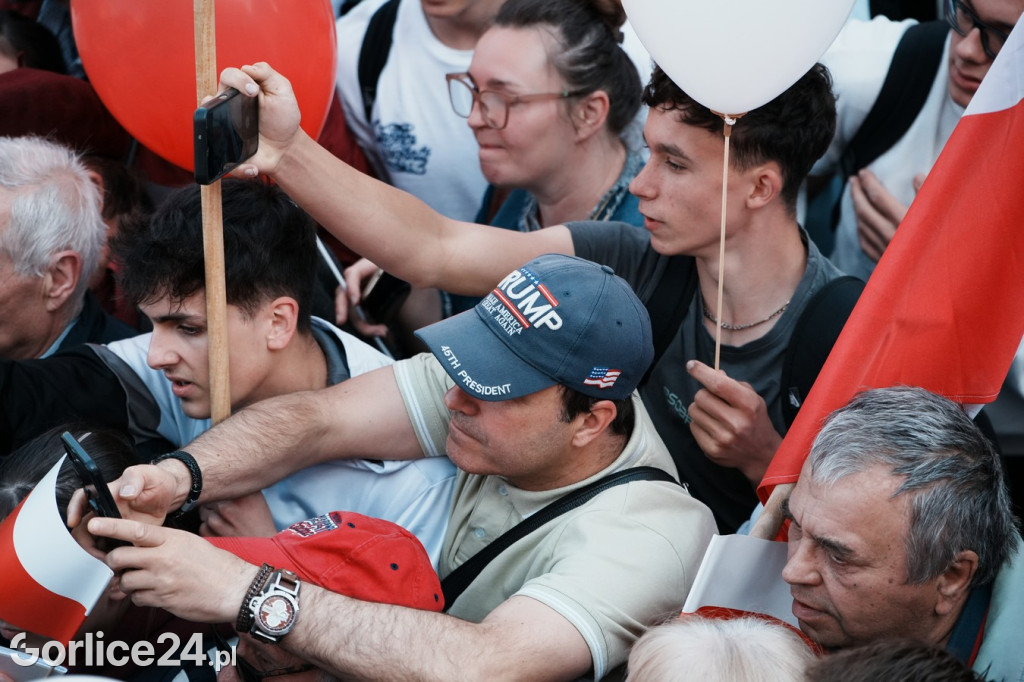 Karol Nawrocki w Gorlicach spotkał się z mieszkańcami
