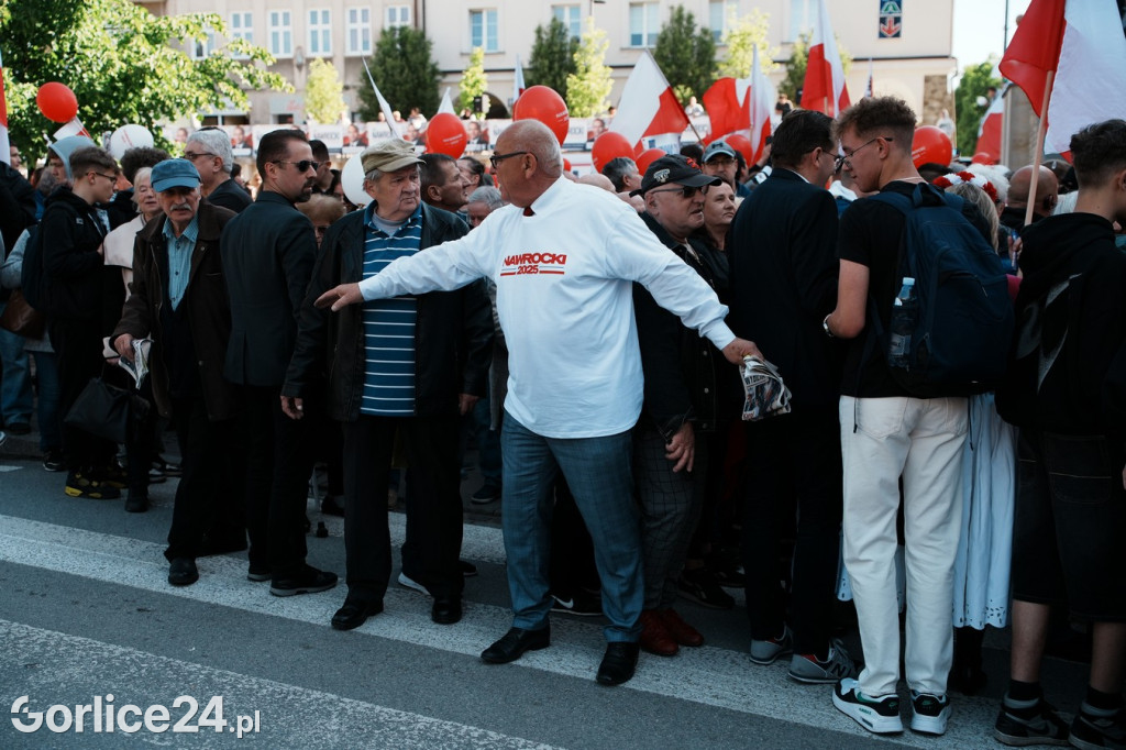 Karol Nawrocki w Gorlicach spotkał się z mieszkańcami