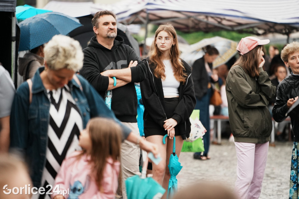 Festyn w parafii pw. św. Jadwigi Królowej (08.06.)