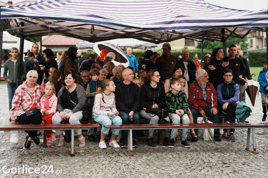 Festyn w parafii pw. św. Jadwigi Królowej (08.06.)