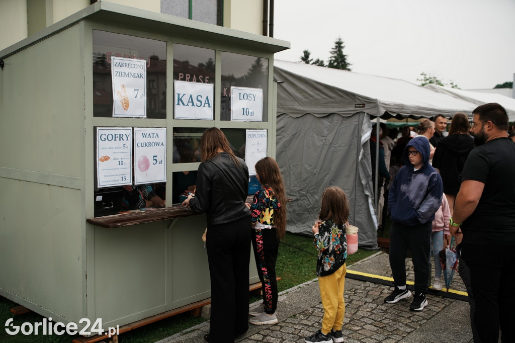 Festyn w parafii pw. św. Jadwigi Królowej (08.06.)