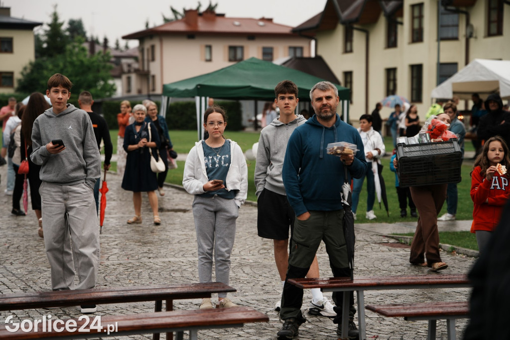 Festyn w parafii pw. św. Jadwigi Królowej (08.06.)