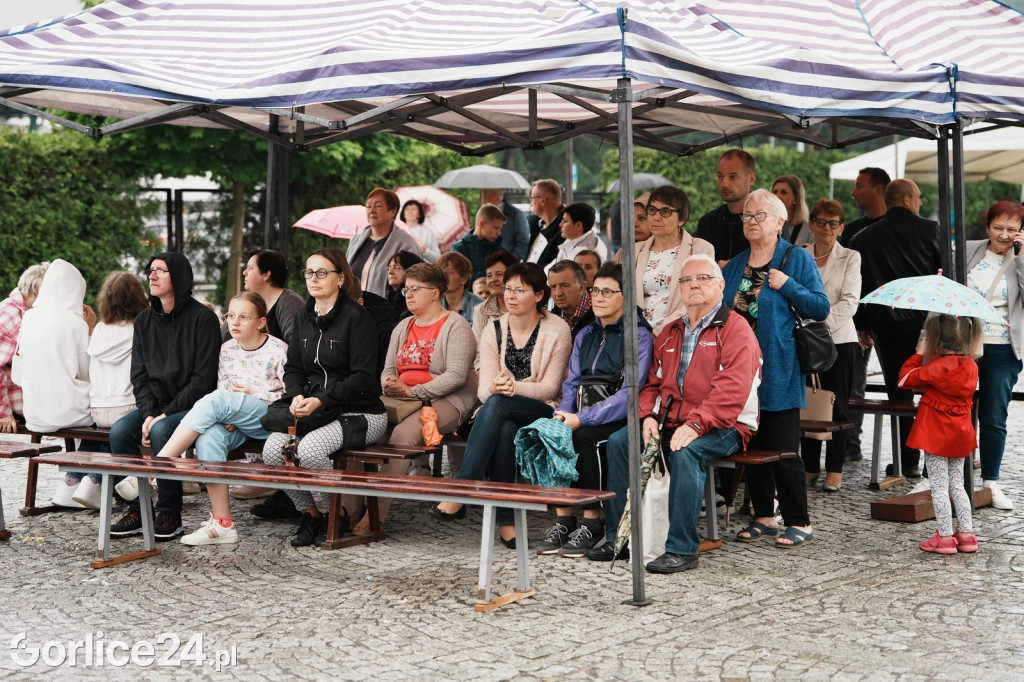 Festyn w parafii pw. św. Jadwigi Królowej (08.06.)
