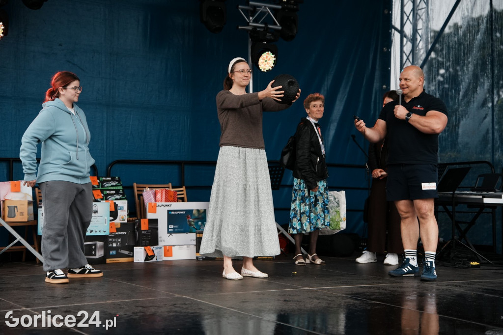Festyn w parafii pw. św. Jadwigi Królowej (08.06.)